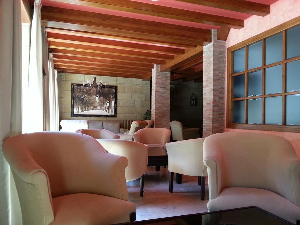 Hotel Villa De Canfranc Buitenkant foto