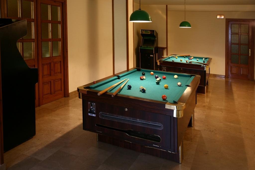 Hotel Villa De Canfranc Buitenkant foto